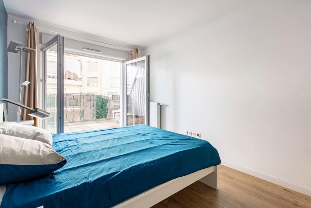 Grand Appartement , Paris La Defense Arena, 50 Metres De La Gare, 15 Min Champs Elysees Nanterre Dış mekan fotoğraf